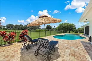 193 Heather Grove Ln, Naples, FL 34113 - Photo 2