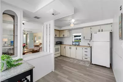 27397 Duvernay Dr, Bonita Springs, FL 34135 - Photo 10