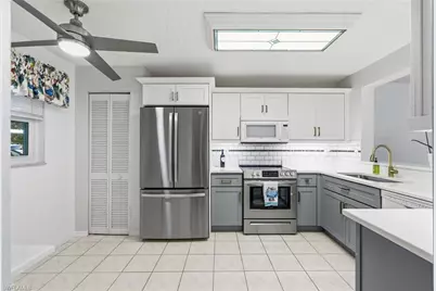 784 Landover Cir #104, Naples, FL 34104 - Photo 4