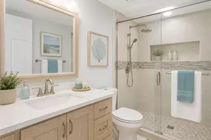 784 Landover Cir, Naples, FL 34104 - Photo 18