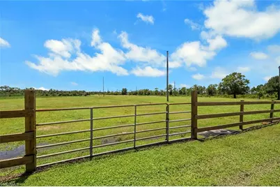 37061 Rickard Ln, North Fort Myers, FL 33917 - Photo 40