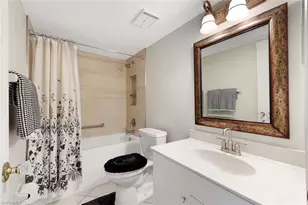 3051 Sandpiper Bay Cir, Naples, FL 34112 - Photo 16