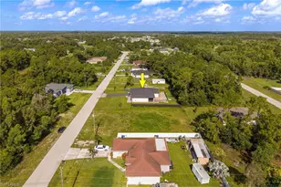 421 Broadmoor St, Lehigh Acres, FL 33974 - Photo 38