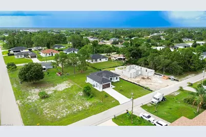 3416 5th St SW, Lehigh Acres, FL 33976 - Photo 4
