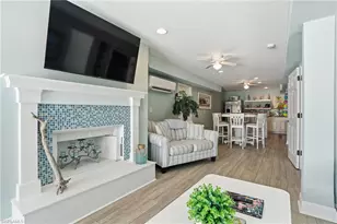 468 Capri Ct, Marco Island, FL 34145 - Photo 12