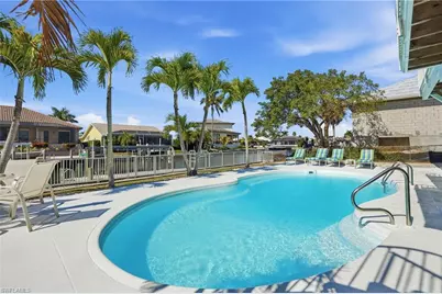 468 Capri Ct, Marco Island, FL 34145 - Photo 40