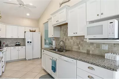 468 Capri Ct, Marco Island, FL 34145 - Photo 26
