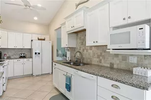 468 Capri Ct, Marco Island, FL 34145 - Photo 26