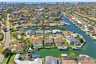 468 Capri Ct, Marco Island, FL 34145 - Photo 44