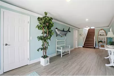 468 Capri Ct, Marco Island, FL 34145 - Photo 10