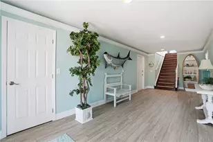 468 Capri Ct, Marco Island, FL 34145 - Photo 10