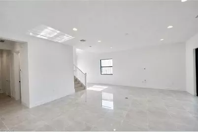 12770 Woodbury Dr, Estero, FL 33928 - Photo 8