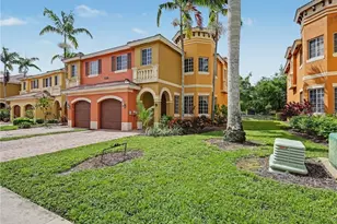 10221 Olivewood Way, Estero, FL 33928 - Photo 4