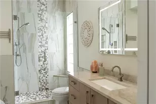 7658 Sicilia Ct, Naples, FL 34114 - Photo 48