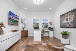 3910 Glacier Ct, Naples, FL 34119 - Photo 6