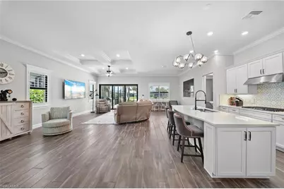 9811 Everglades Dr, Naples, FL 34120 - Photo 12