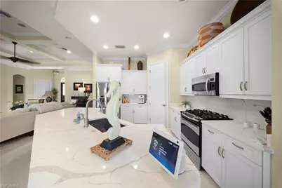 6315 Serano Way, Naples, FL 34113 - Photo 8