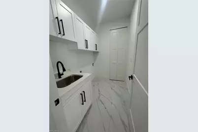 2894 43rd Ave NE, Naples, FL 34120 - Photo 8