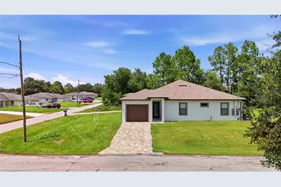 141/143 Gilbert Ave S, Lehigh Acres, FL 33973 - Photo 2