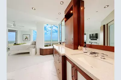 60 Seagate Dr #1505, Naples, FL 34103 - Photo 12