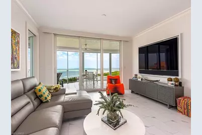 60 Seagate Dr #1505, Naples, FL 34103 - Photo 2