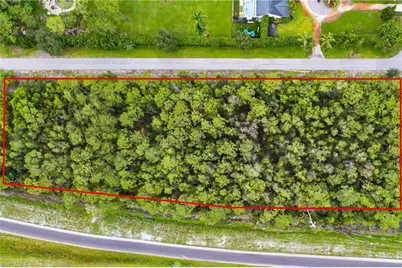 620 Soll St, Naples, FL 34109 - Photo 2