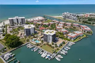 2170 Gulf Shore Blvd N, Naples, FL 34102 - Photo 2