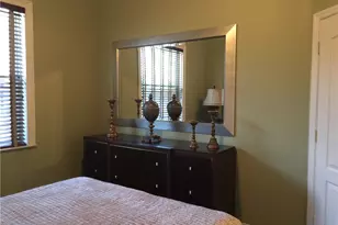 7943 Haven Dr, Naples, FL 34104 - Photo 16