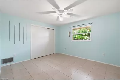 4900 Tahiti Ln, Naples, FL 34112 - Photo 24