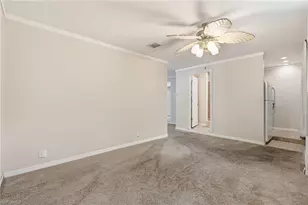 4900 Tahiti Ln, Naples, FL 34112 - Photo 34