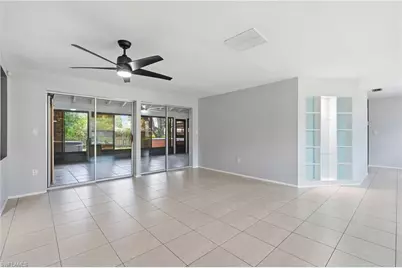 4900 Tahiti Ln, Naples, FL 34112 - Photo 8