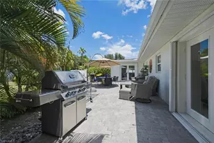 1274 Pine Ct, Naples, FL 34102 - Photo 46
