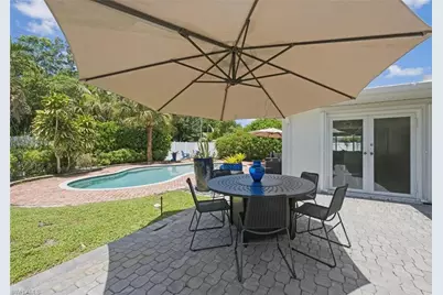 1274 Pine Ct, Naples, FL 34102 - Photo 48
