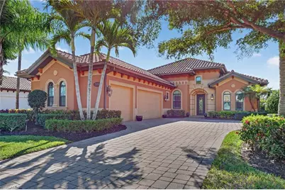 7352 Lantana Way, Naples, FL 34119 - Photo 2