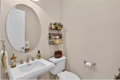 7352 Lantana Way, Naples, FL 34119 - Photo 32