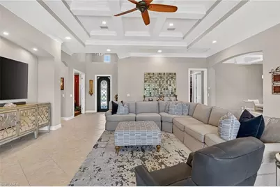 7352 Lantana Way, Naples, FL 34119 - Photo 10