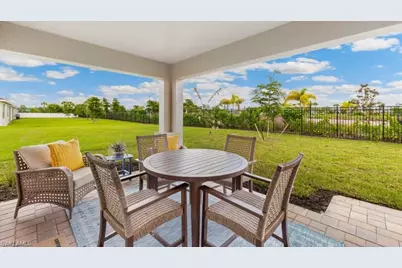 1271 Brooklands Dr, Fort Myers, FL 33905 - Photo 10
