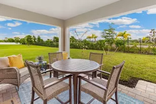 1271 Brooklands Dr, Fort Myers, FL 33905 - Photo 10