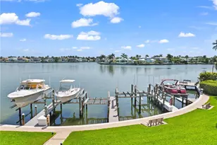 3430 Gulf Shore Blvd N, Naples, FL 34103 - Photo 30