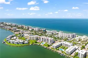 3430 Gulf Shore Blvd N, Naples, FL 34103 - Photo 26