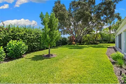 812 Reef Point Cir, Naples, FL 34108 - Photo 40