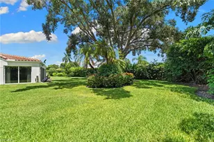 812 Reef Point Cir, Naples, FL 34108 - Photo 42