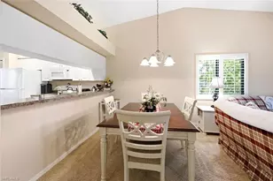 7360 St Ives Way, Naples, FL 34104 - Photo 14