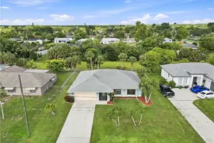 2231 50th St SW, Naples, FL 34116 - Photo 32