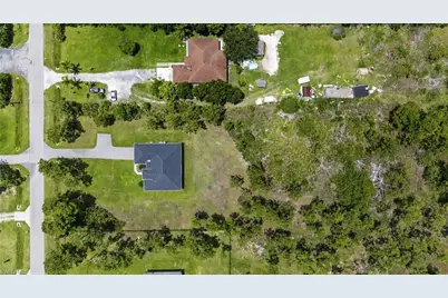 4219 58th Ave NE, Naples, FL 34120 - Photo 40