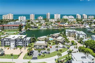 900 Huron Ct, Marco Island, FL 34145 - Photo 32