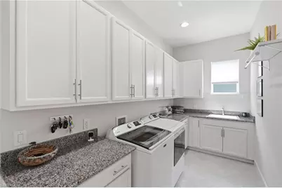 6061 Lucaya Way, Naples, FL 34113 - Photo 32