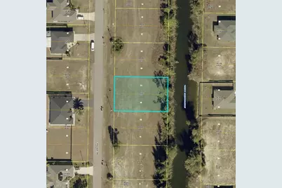 4003 NE 9th Ave, Cape Coral, FL 33909 - Photo 2