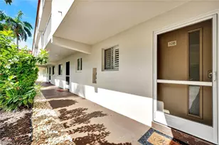 1100 Gulf Shore Blvd N, Naples, FL 34102 - Photo 2