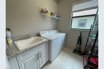 13548 Coronado Dr, Naples, FL 34109 - Photo 24